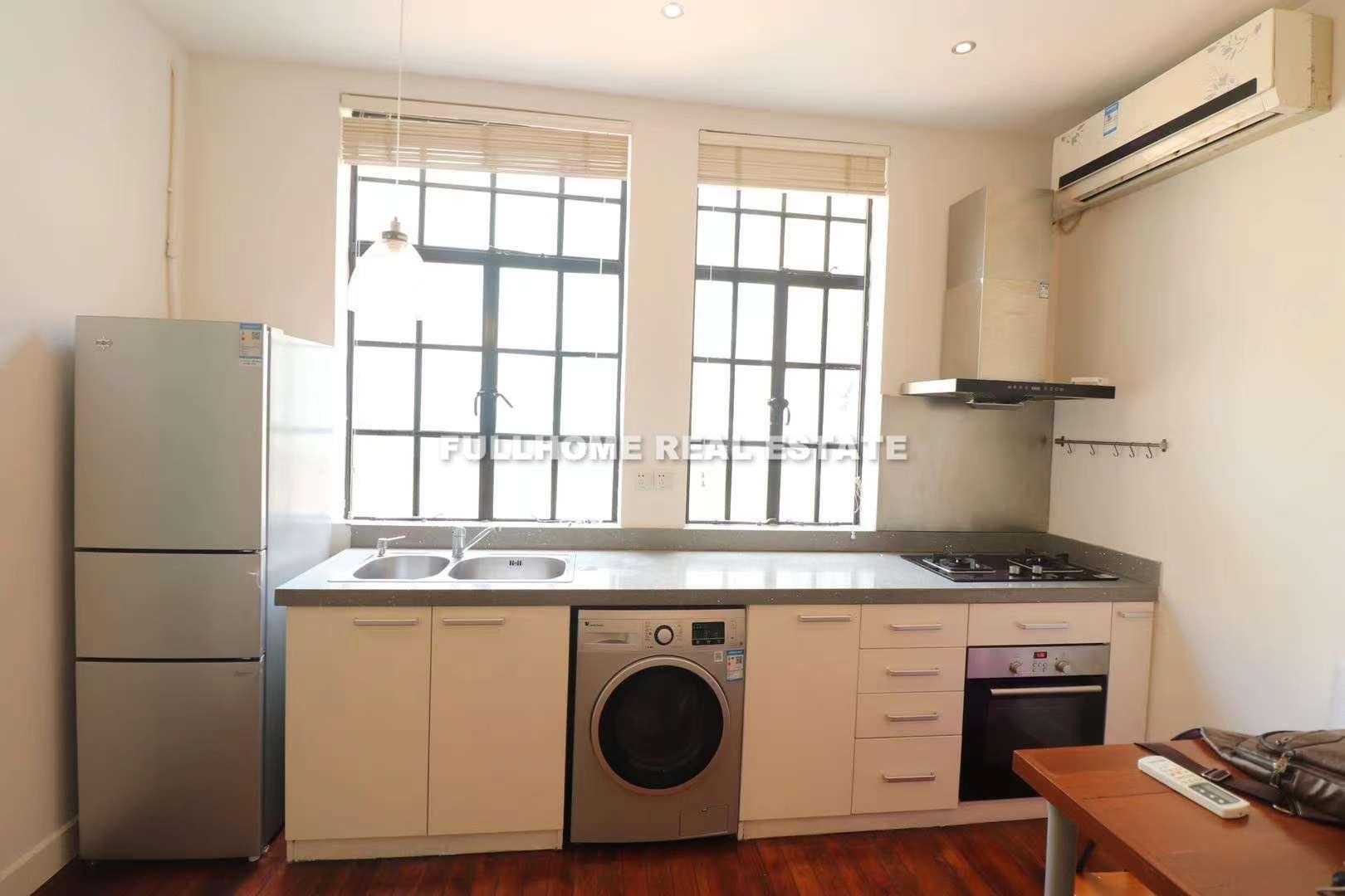 Lane 1001-1500 Middle Huaihai Road Old House - Interior view 7, Shanghai rental property
