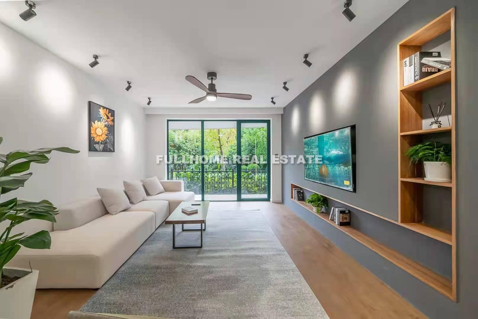 Same compound: Hong Tian Yuan, 2 bedrooms in Shanghai