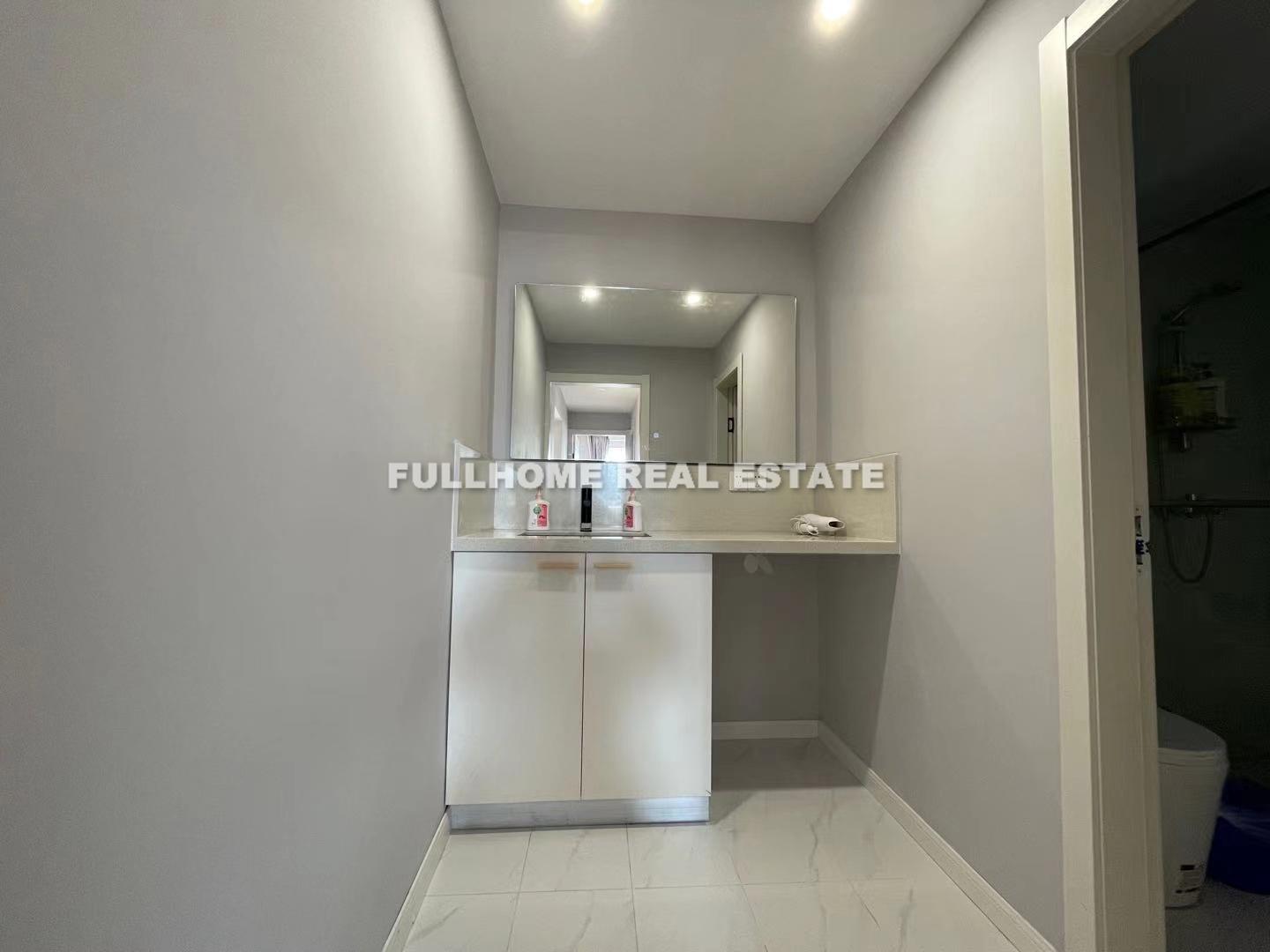 Lao Xi Men International Plaza - Interior view 4, Shanghai rental property