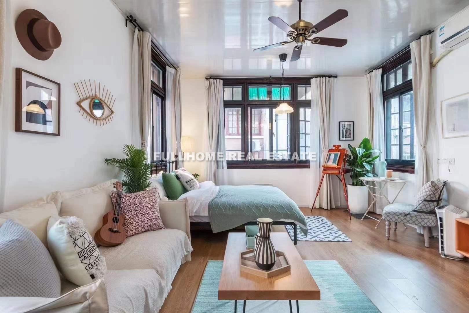 Same compound: Siming Village Old House and Apartment, 1 bedrooms in Shanghai