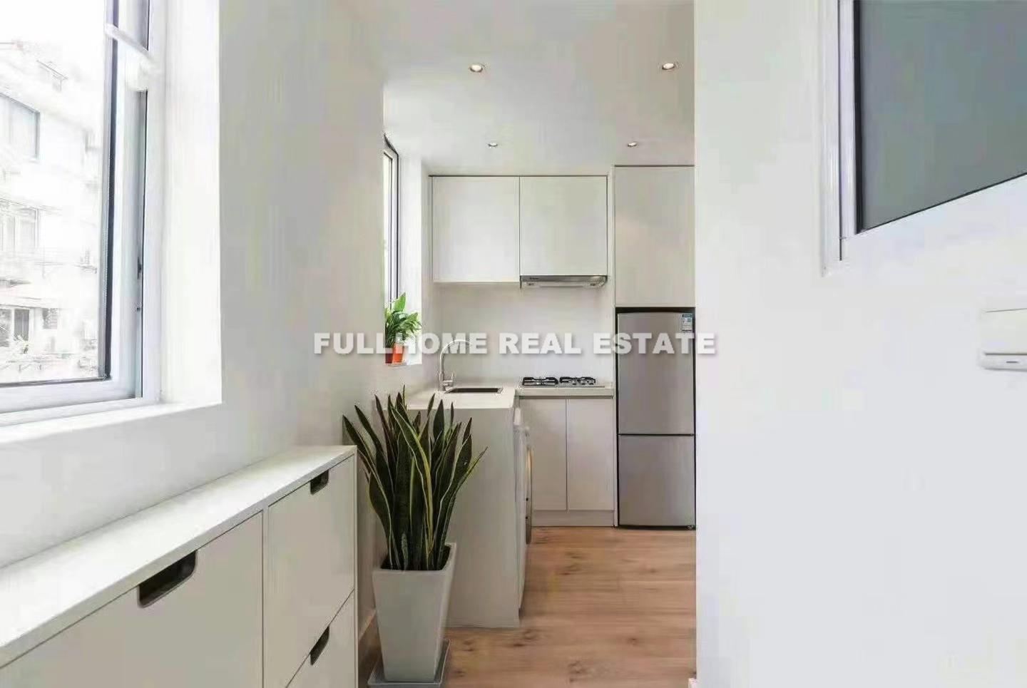 Lane 200-500 South Xiang Yang Road Old House - Interior view 3, Shanghai rental property