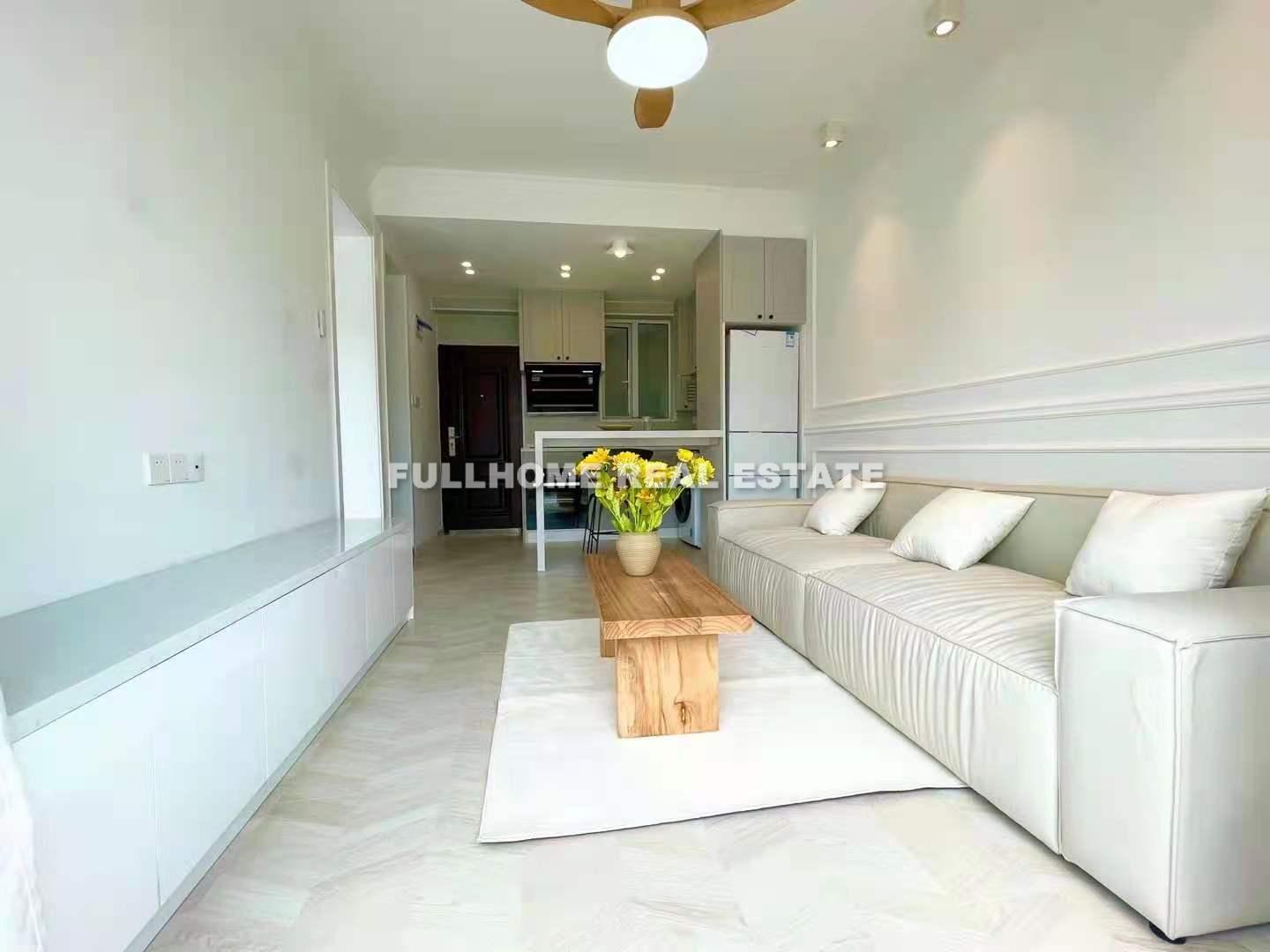 Same compound: Hongchu Apartment, 1 bedrooms in Shanghai