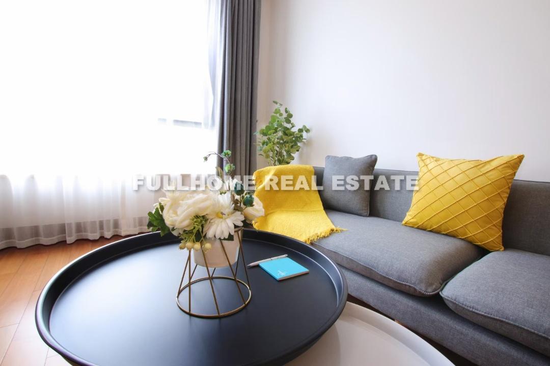 Novel Century - 1 bedroom apartment in Shanghai, Xujiahui, Downtown