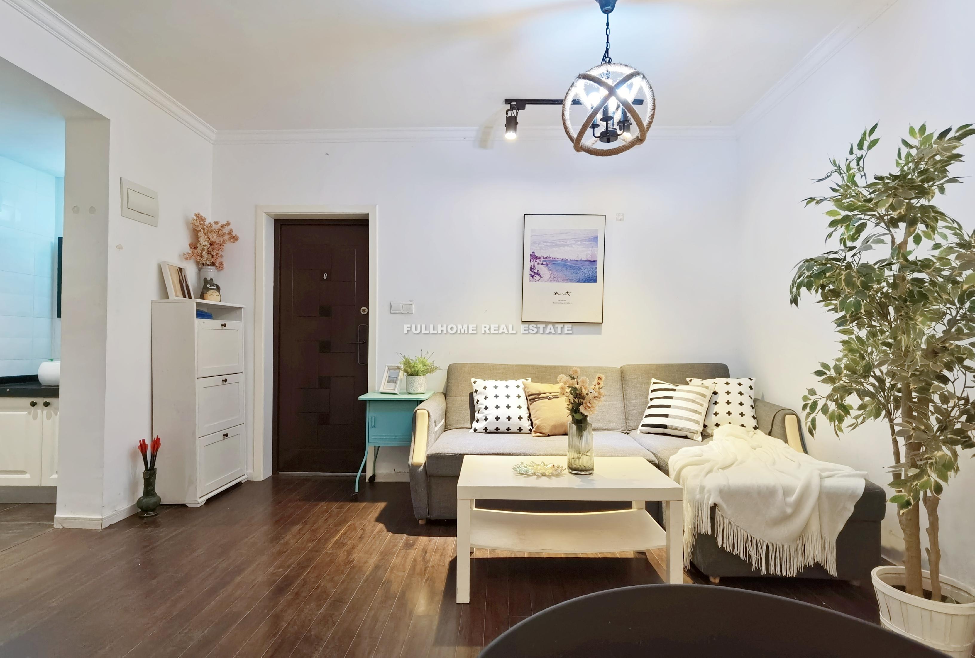 Same compound: Da Yun Shen Cheng, 2 bedrooms in Shanghai