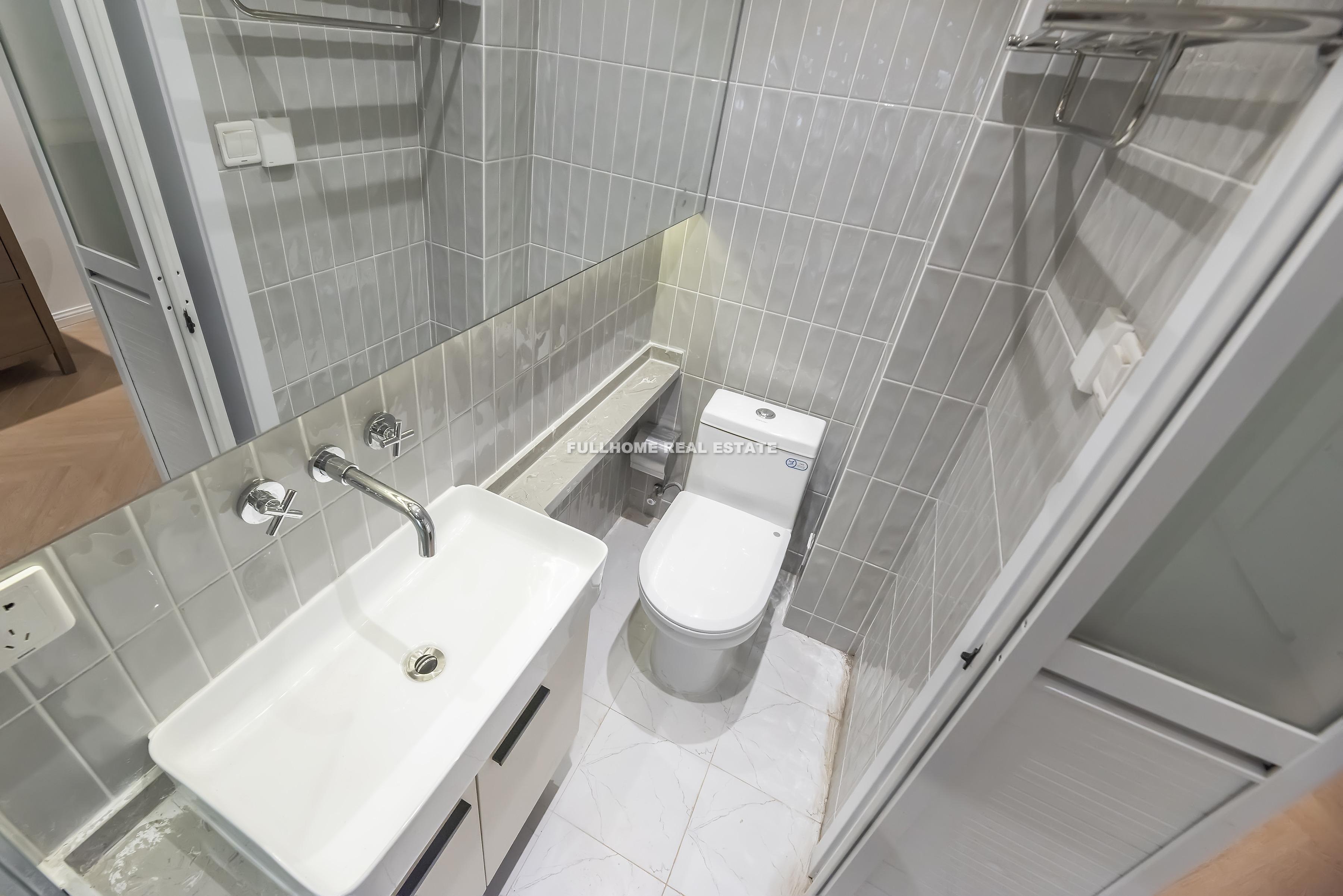 Lane 200-500 Zhenning Road Old House - Interior view 15, Shanghai rental property