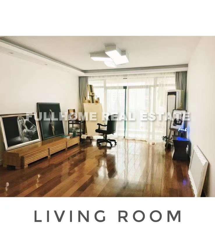 Oriental Manhattan - 3 bedroom apartment in Shanghai, Xujiahui, Downtown