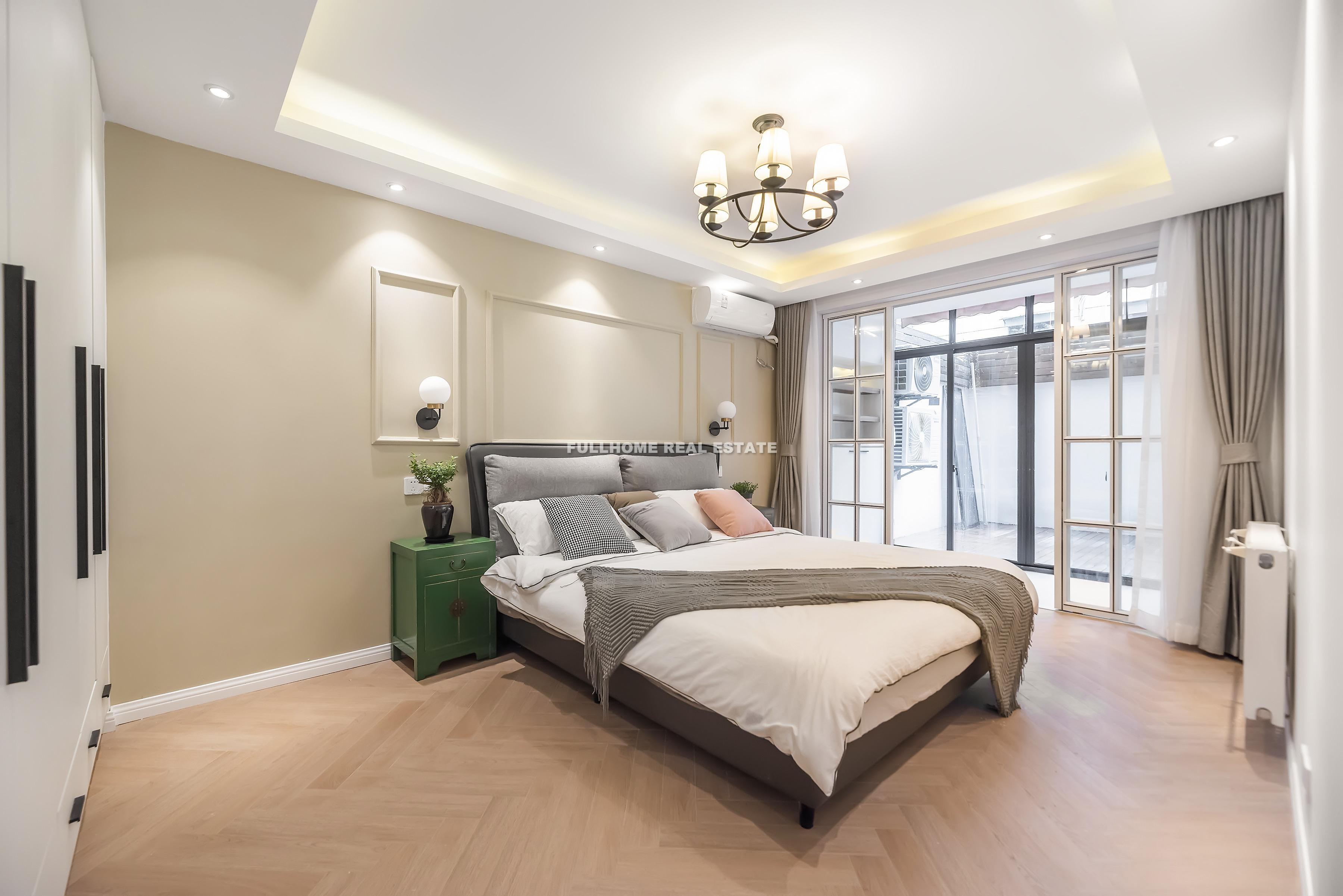 Lane 200-500 Zhenning Road Old House - Interior view 3, Shanghai rental property