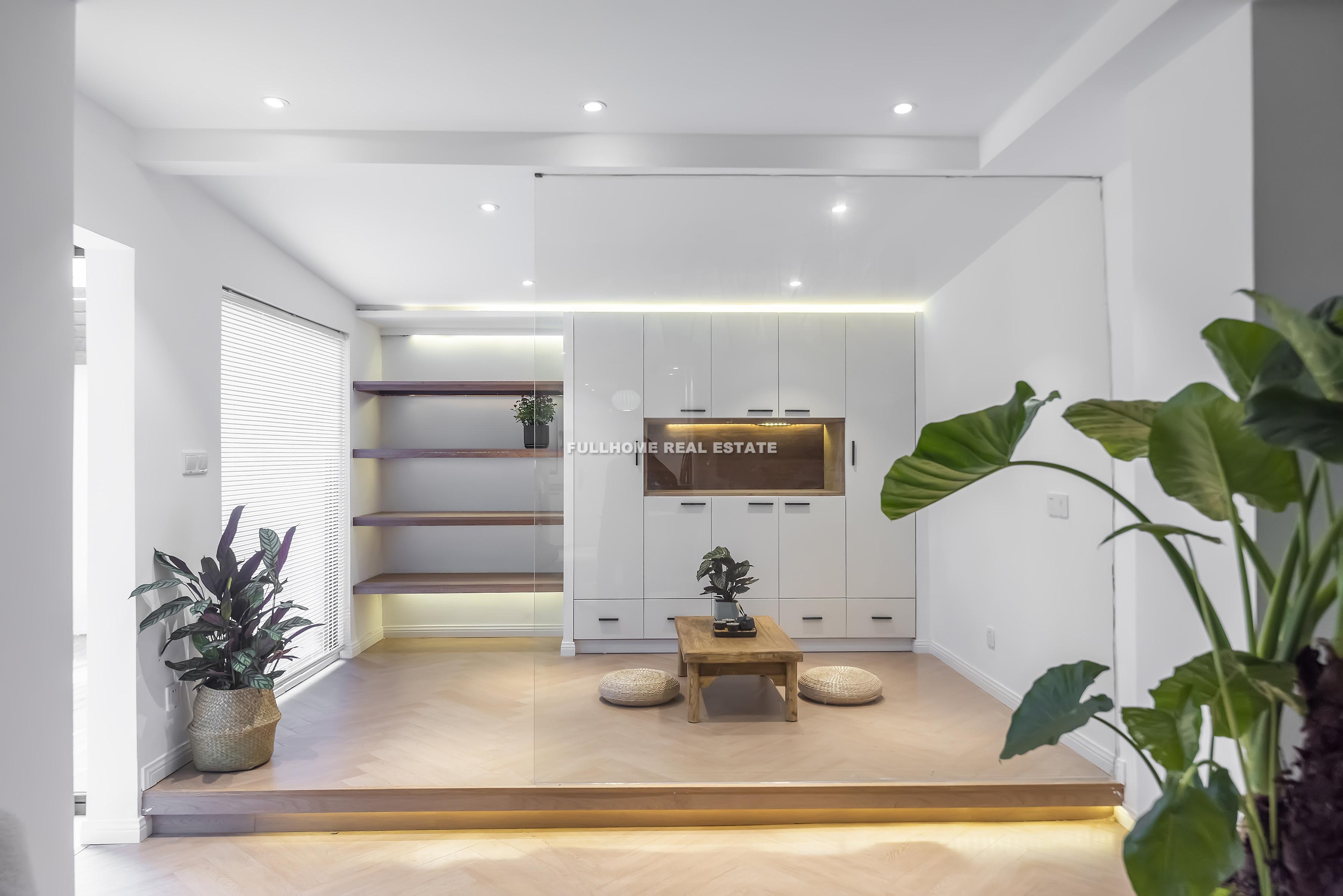 Lane 200-500 Zhenning Road Old House - Interior view 13, Shanghai rental property