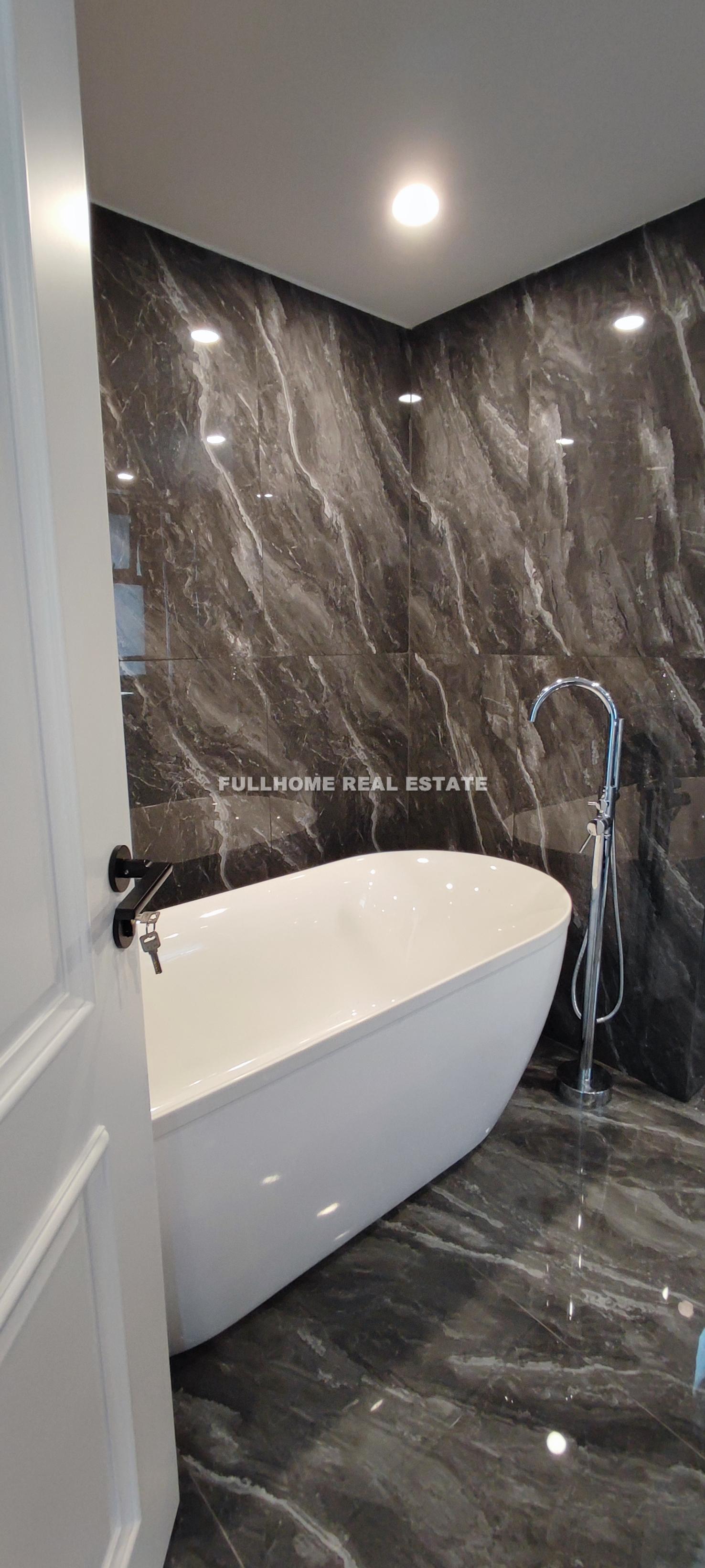 First Block - Interior view 18, Shanghai rental property
