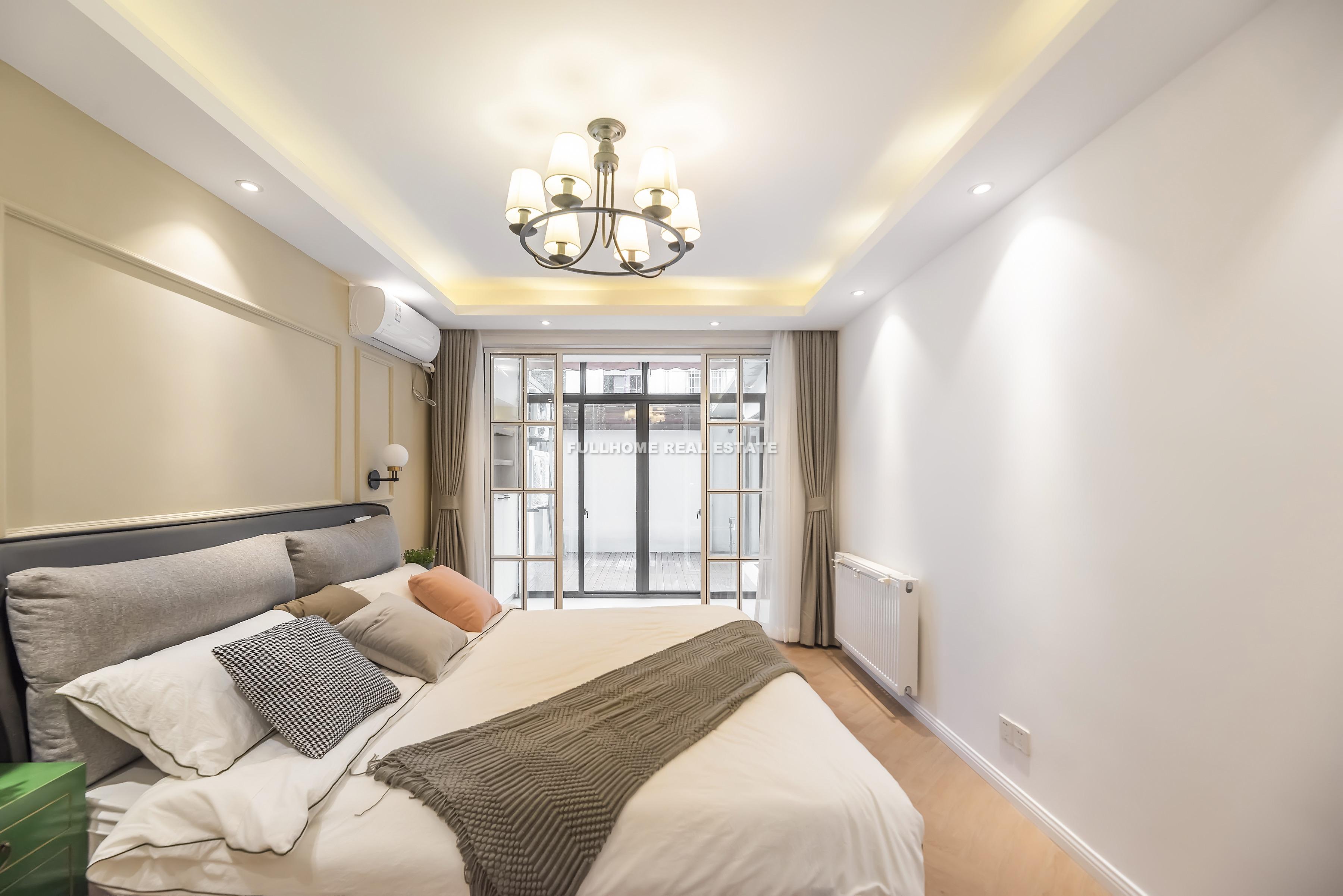 Lane 200-500 Zhenning Road Old House - Interior view 2, Shanghai rental property