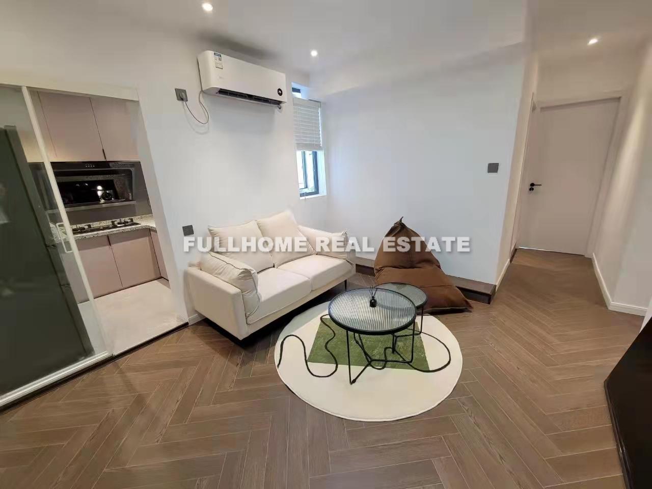 Le Shan Building - 2 bedroom apartment in Shanghai, Downtown, Downtown