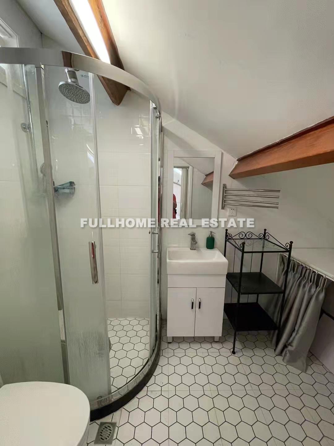 Lane 1001-1500 Middle Huaihai Road Old House - Interior view 3, Shanghai rental property