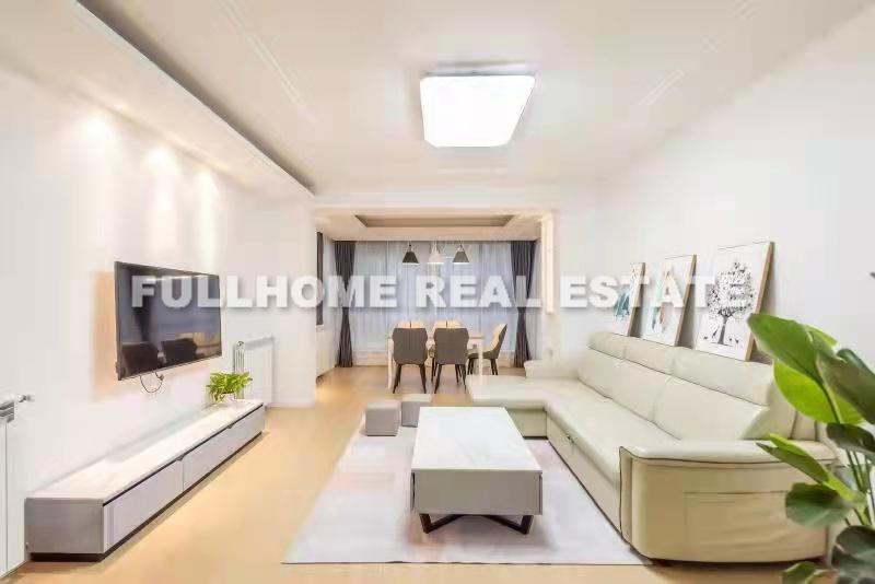 Jin Xiu Yuan - 3 bedroom apartment in Shanghai, Downtown, Downtown