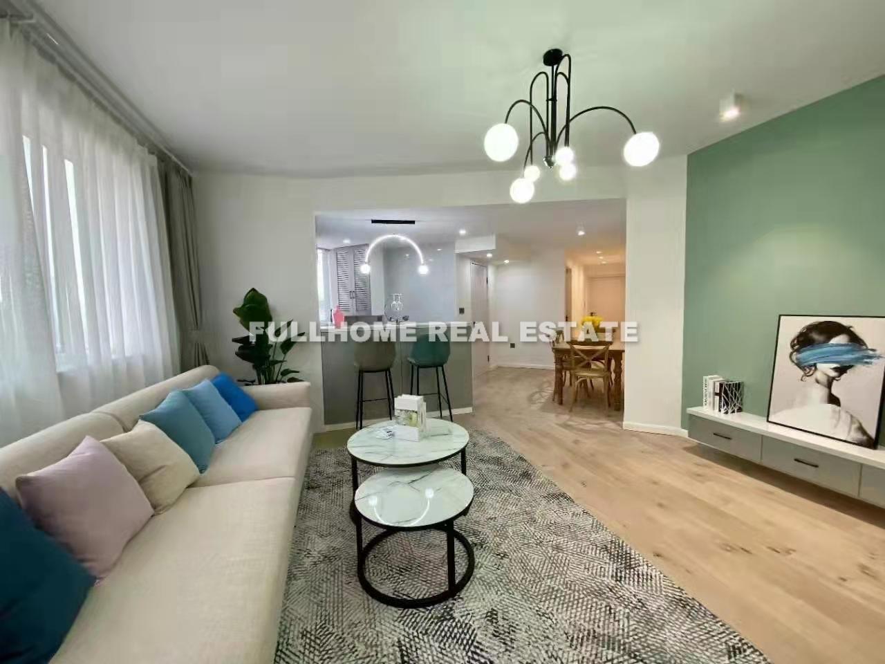 Guanghui Garden - 3 bedroom apartment in Shanghai, Downtown, Downtown