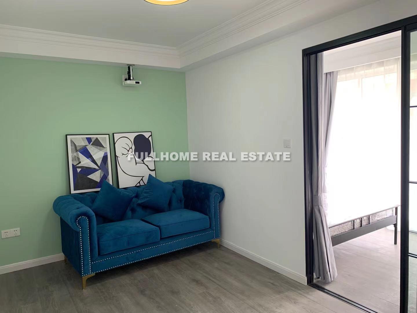 Same compound: Ming Ren Garden, 2 bedrooms in Shanghai