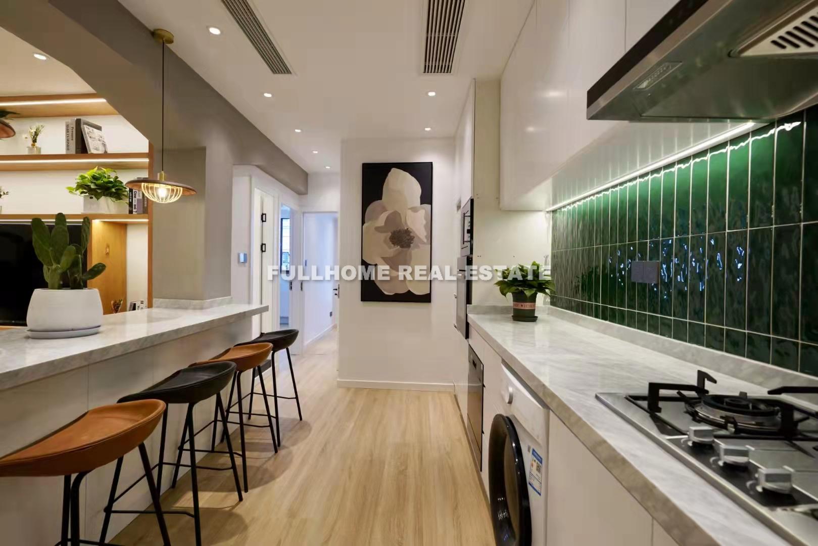 Lane 1-500 Wukang Road Old House - 2 bedroom apartment in Shanghai, Downtown, Downtown