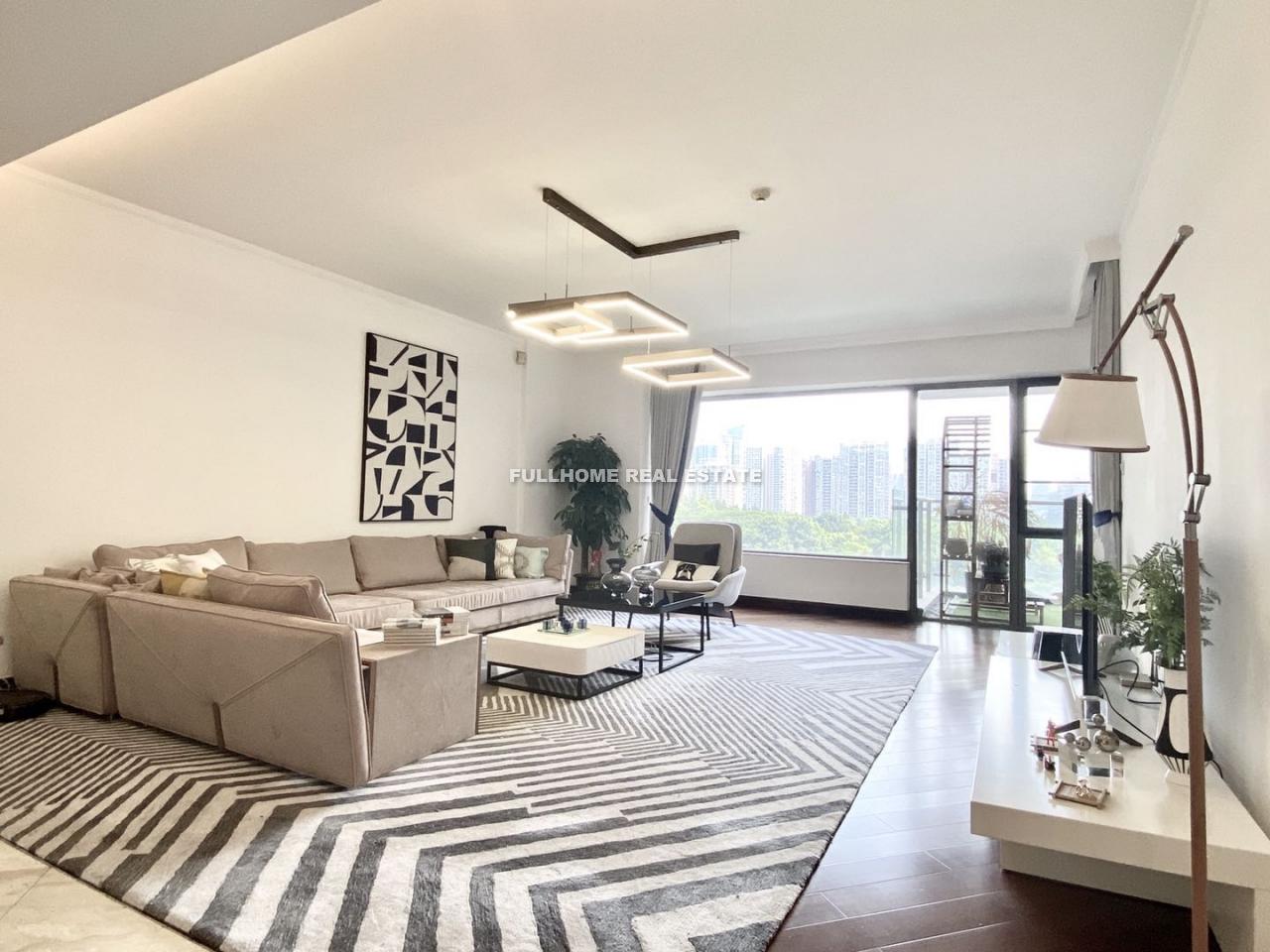 The Cosmos - 4 bedroom apartment in Guangzhou, Zhujiang New Town
