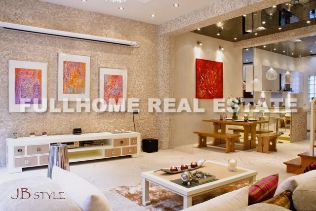 Similar property: Lane 1-3000 West Yan An Road Old House, 4 bedrooms, 335 sqm in Shanghai