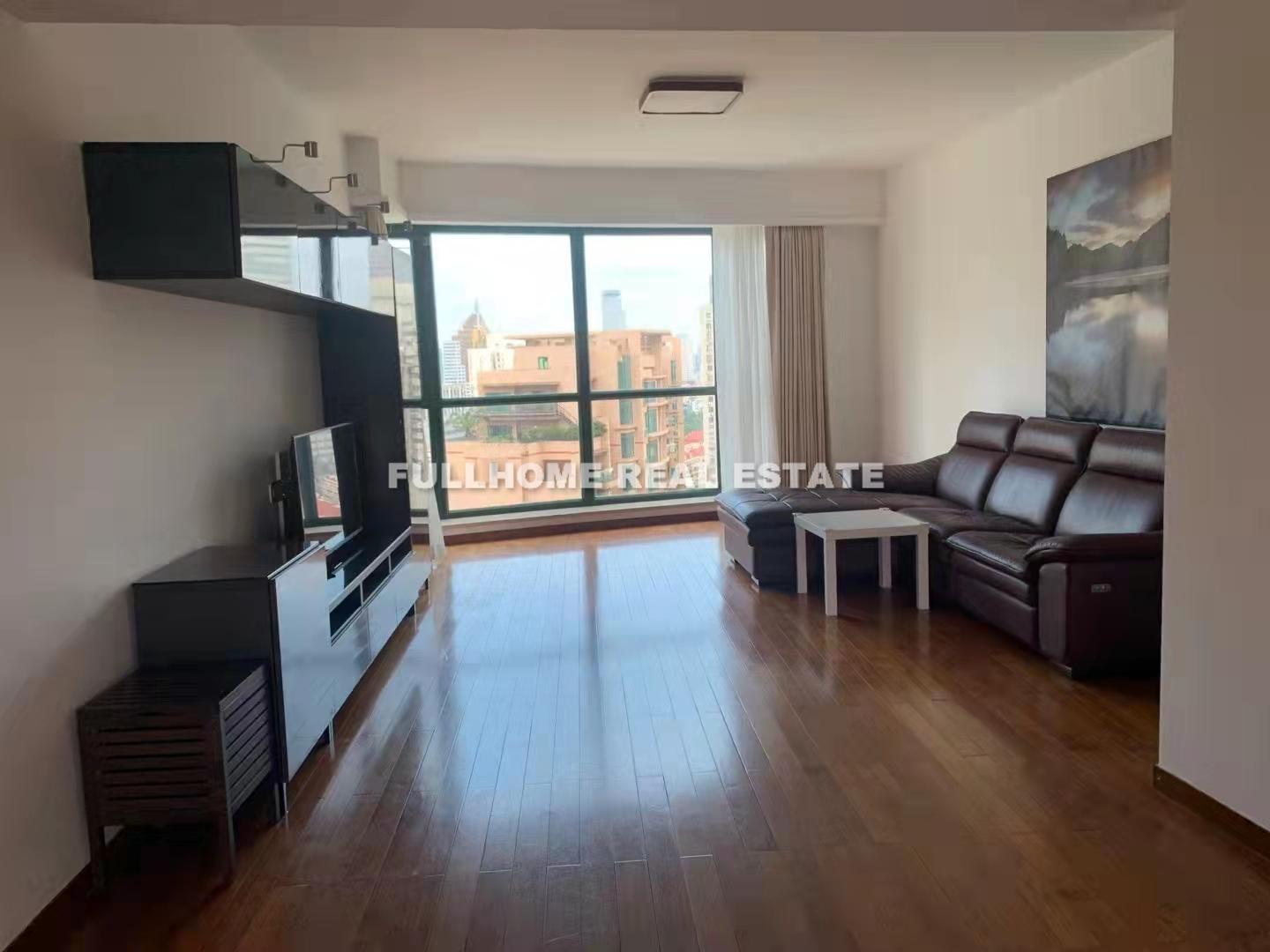 Yanlord Garden - 4 bedroom apartment in Shanghai, Lujiazui, Pudong