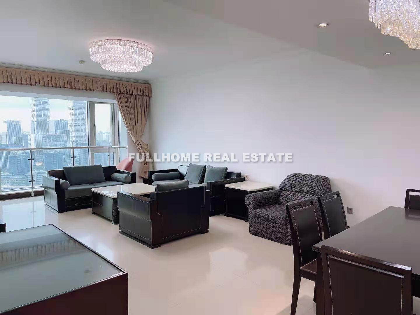 Shimao Riviera Garden - 3 bedroom apartment in Shanghai, Lujiazui, Pudong