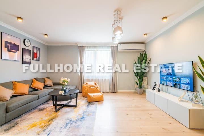 Jiafa Apartment - 3 bedroom apartment in Shanghai, Downtown, Downtown