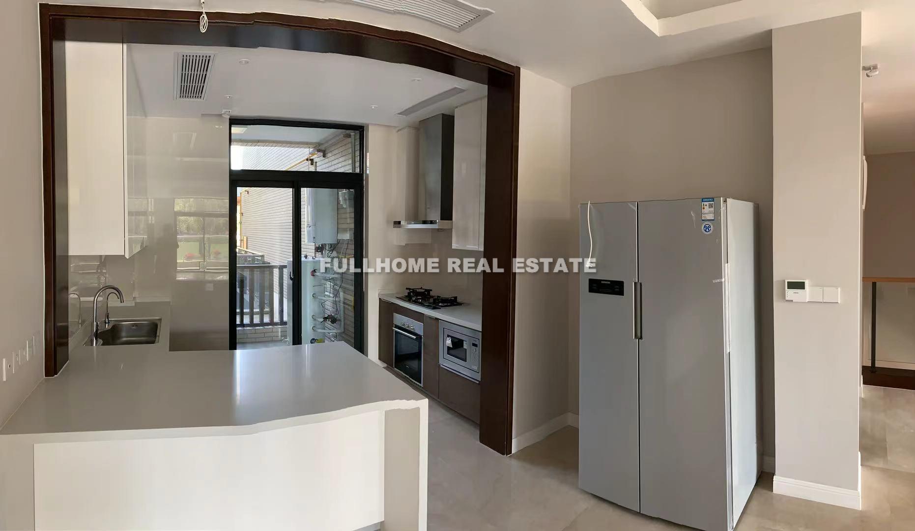 Hongqiao Rongjing - 3 bedroom apartment in Shanghai, Qingpu, Suburb