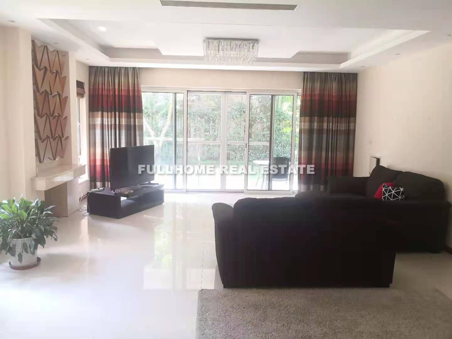 Le Chambord - 4 bedroom apartment in Shanghai, Qingpu, Suburb
