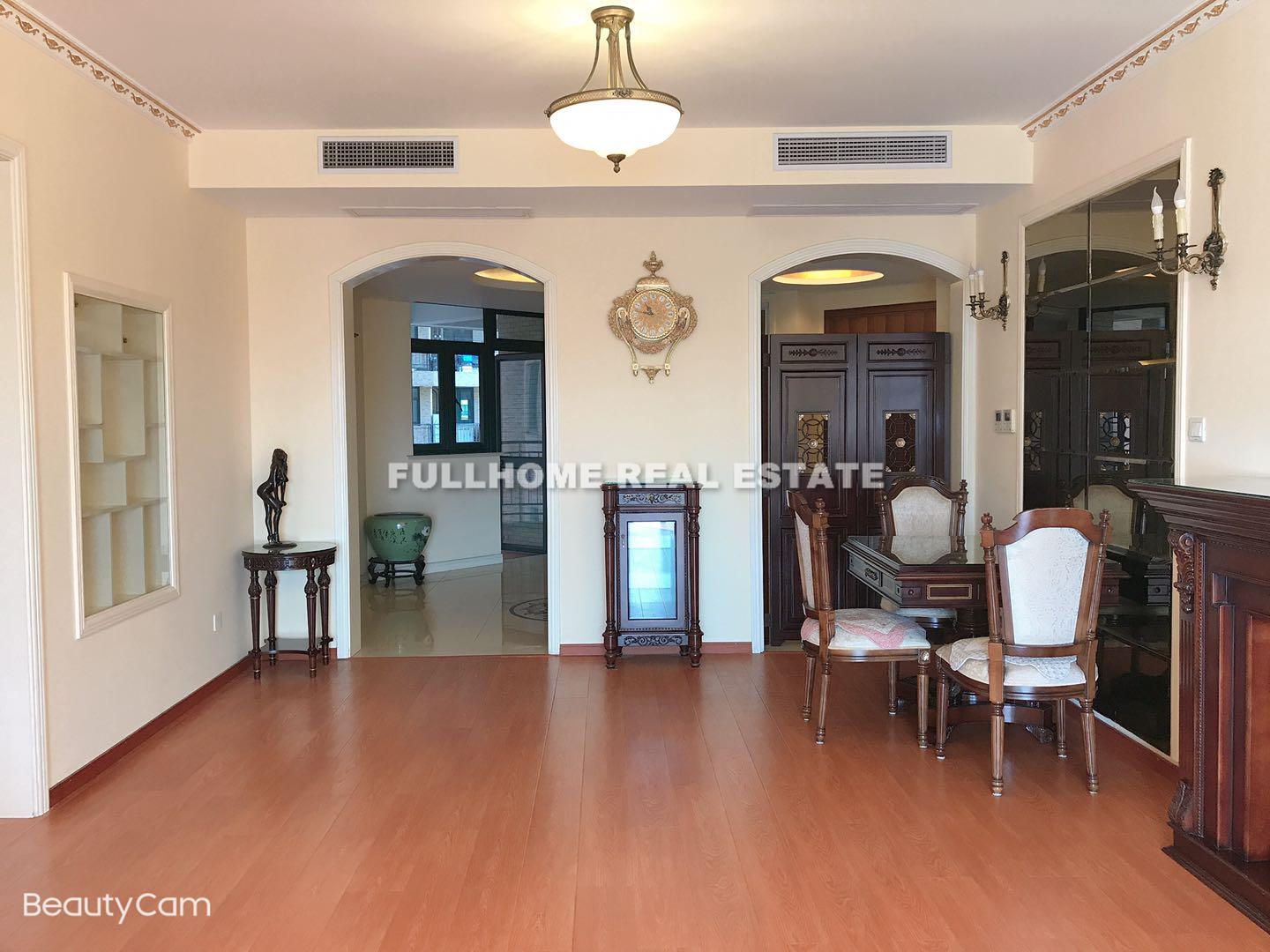 Yanlord Garden - 3 bedroom apartment in Shanghai, Lujiazui, Pudong
