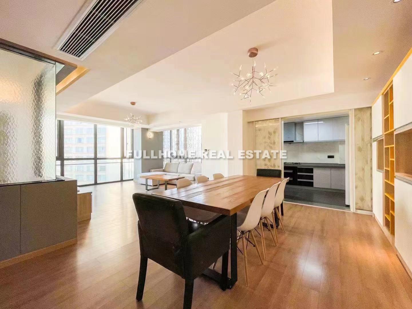 Jincai Celebrity - 4 bedroom apartment in Shanghai, Downtown, Downtown