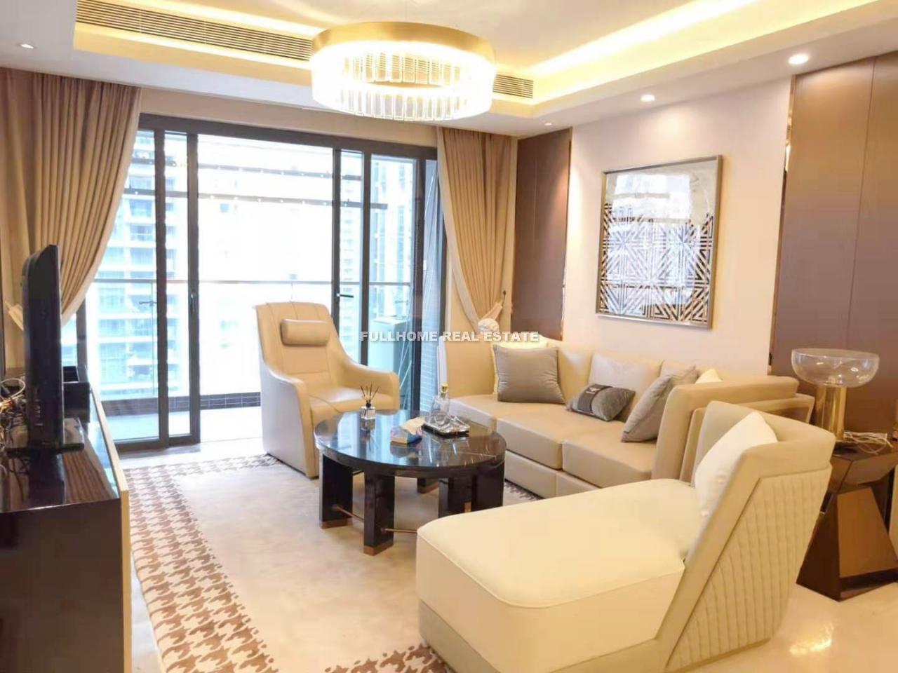 Same compound: Jia Yu Mansion , 3 bedrooms in Guangzhou