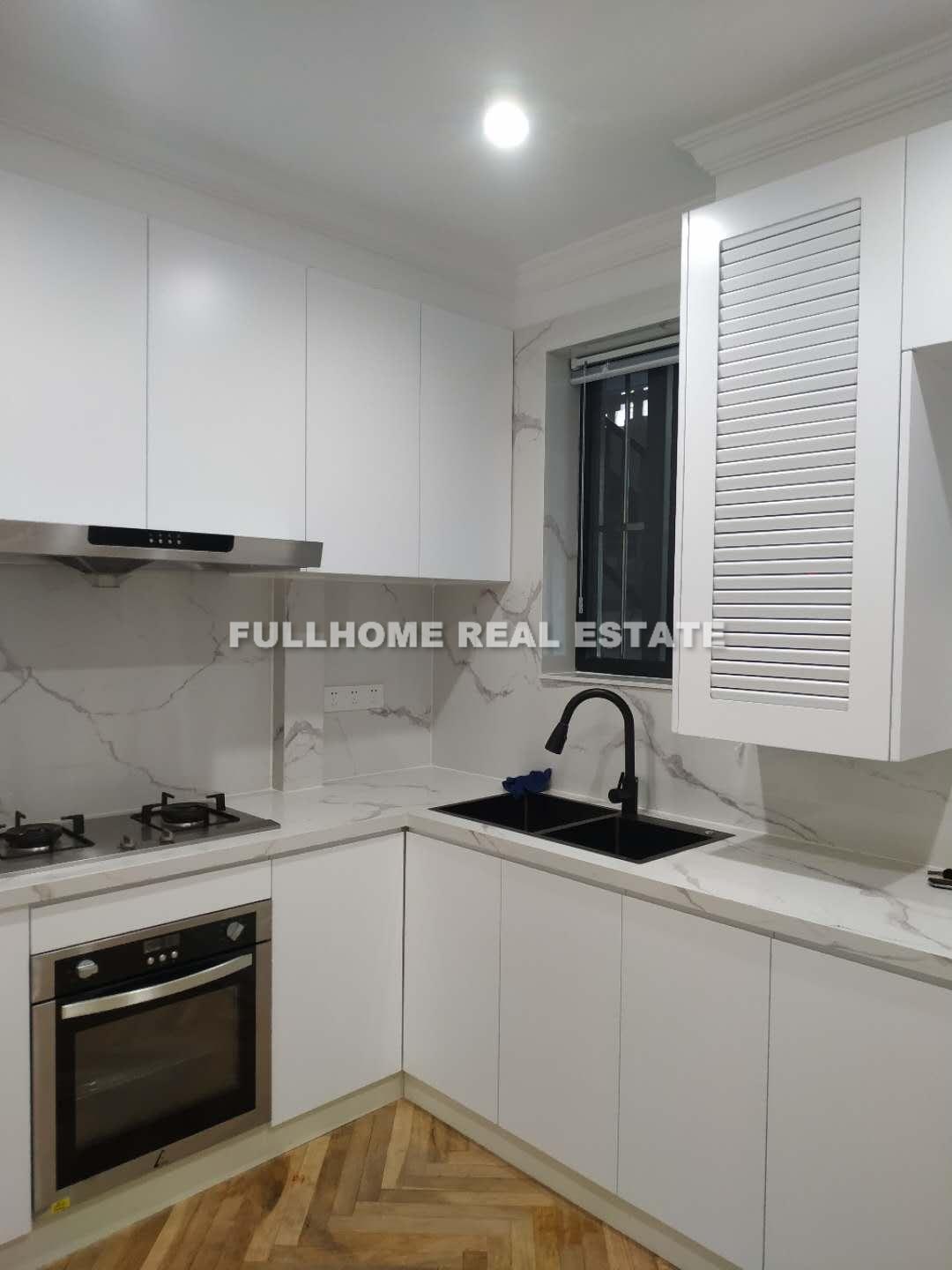 Same compound: Bai An Apartment, 1 bedrooms in Shanghai
