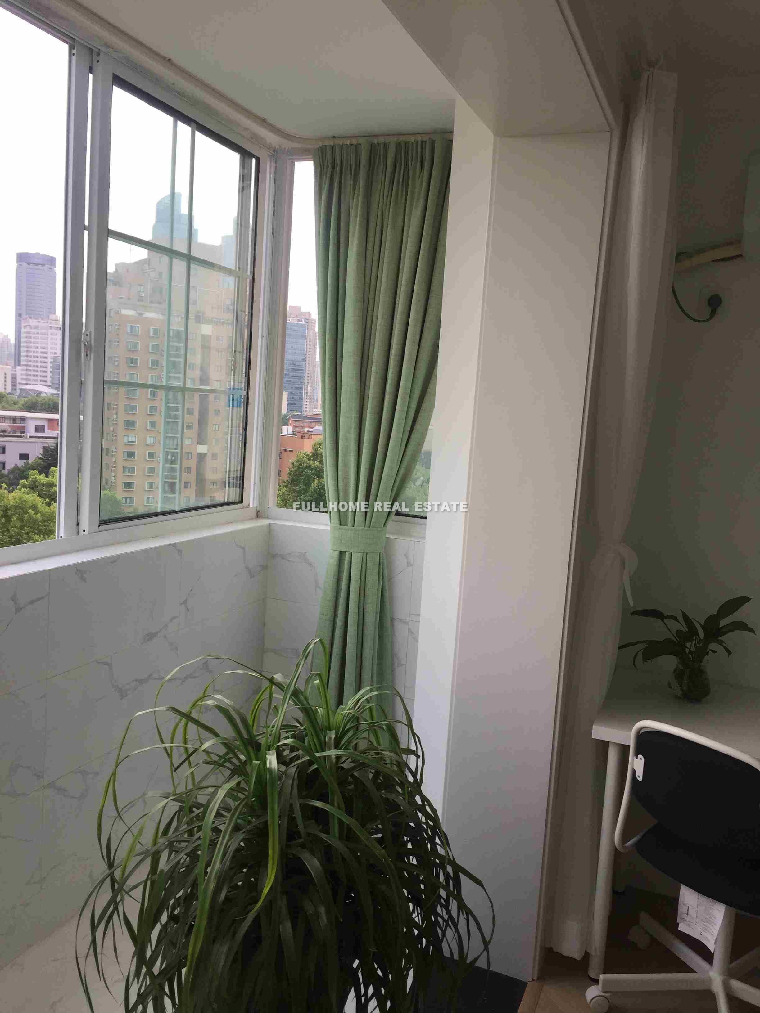 Huashan Unit - 2 bedroom apartment in Shanghai, Downtown, Downtown