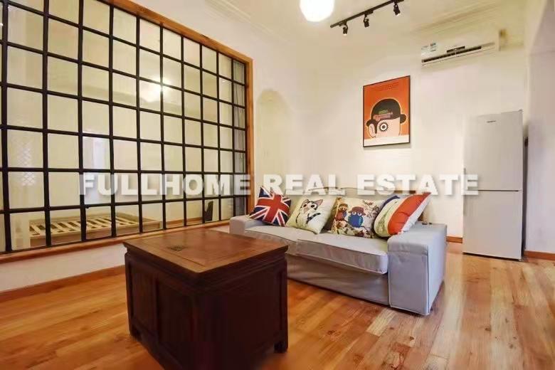 Lane1-800 Jiangsu Road Old House - 1 bedroom apartment in Shanghai, Zhongshan Park, Downtown