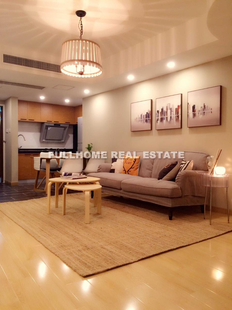 Riverdale Residence - 1 bedroom apartment in Shanghai, Downtown, Downtown