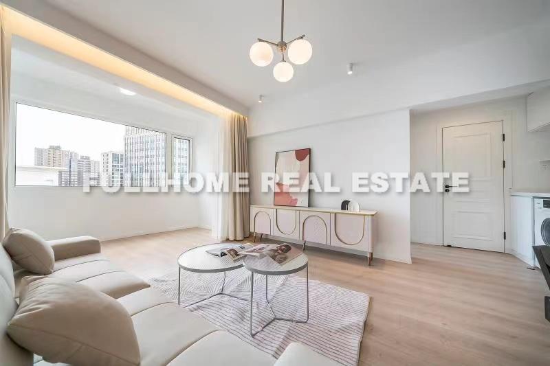 Huzhong Garden - 2 bedroom apartment in Shanghai, Jing An, Downtown