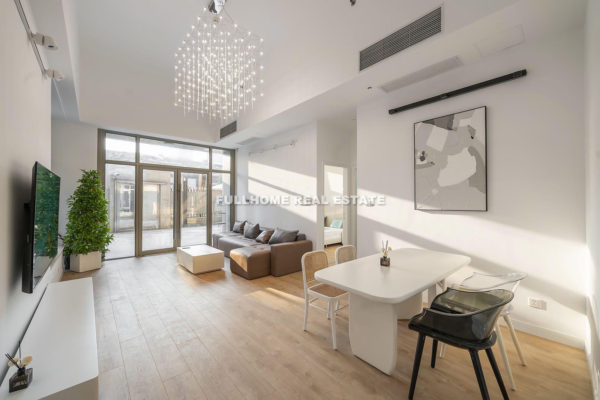 Gao Shang Ling Yu - 3 bedroom apartment in Shanghai, Downtown, Downtown