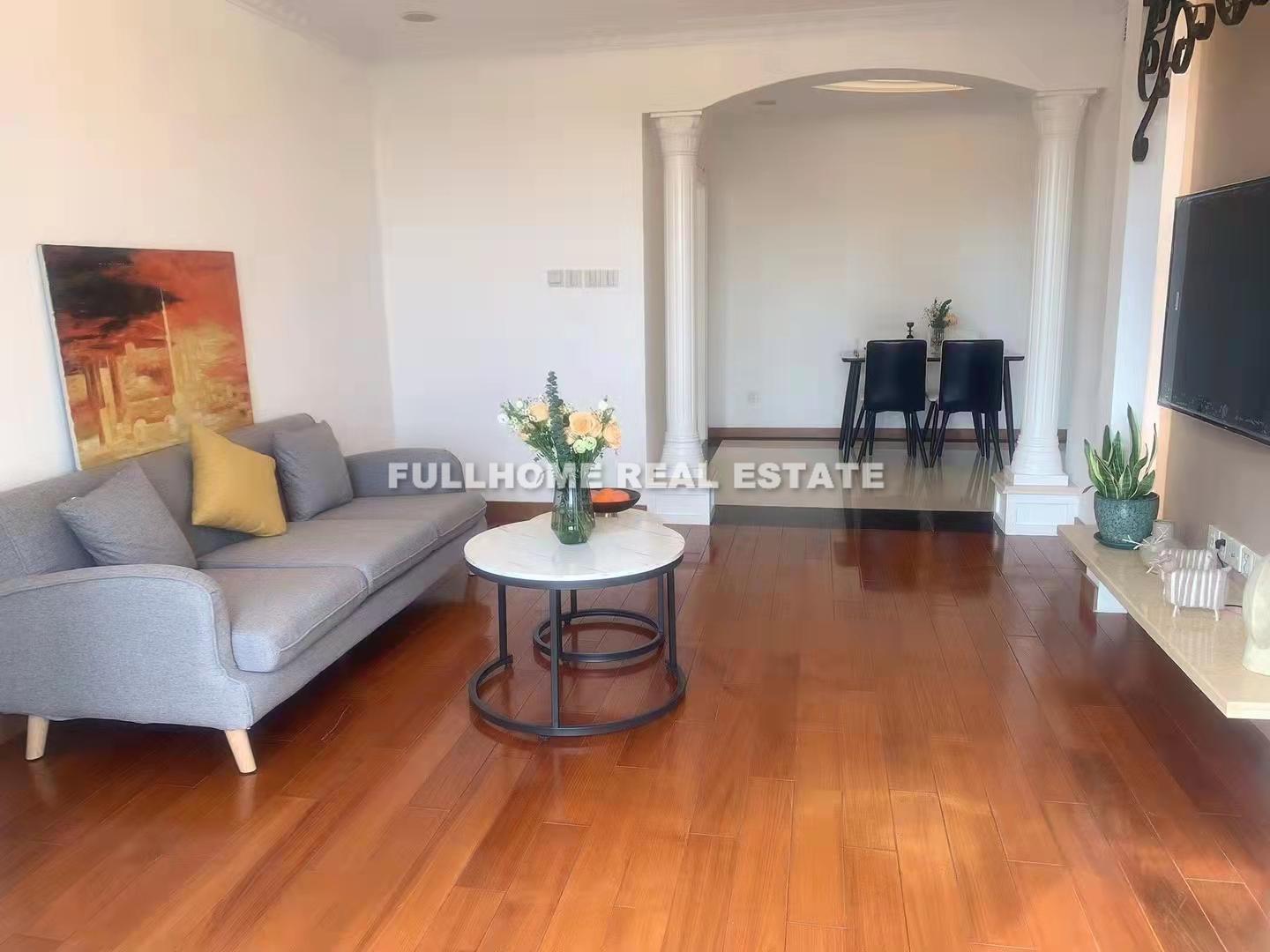 Top Of City - 2 bedroom apartment in Shanghai, People Square, Downtown