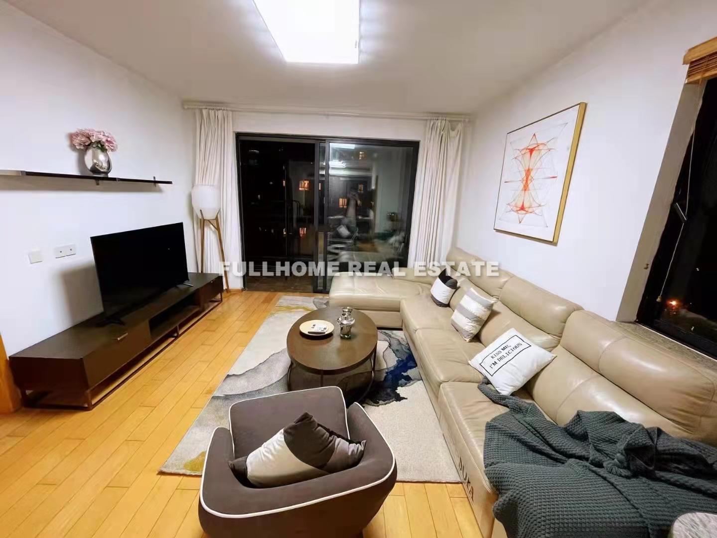 The Bund - 2 bedroom apartment in Shanghai, The Bund, Downtown