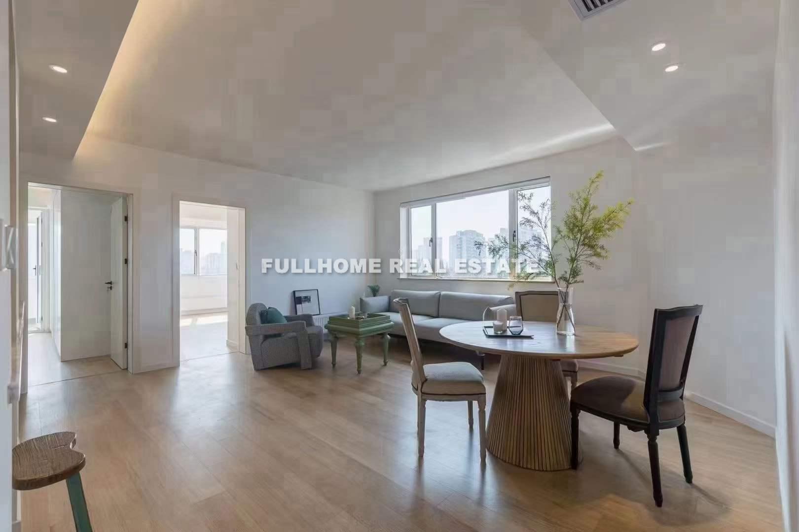 Zhong Xin Yuan - 3 bedroom apartment in Shanghai, Downtown, Downtown