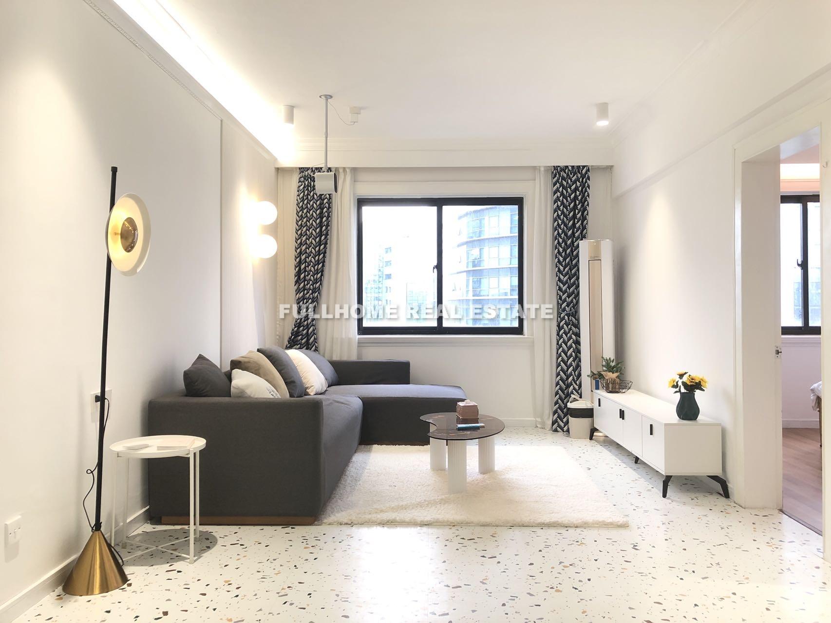 Jiaozhou Mansion - 2 bedroom apartment in Shanghai, Jing An, Downtown
