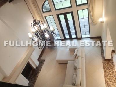 Similar property: Rancho Santa Fe, 4 bedrooms, 282 sqm in Shanghai