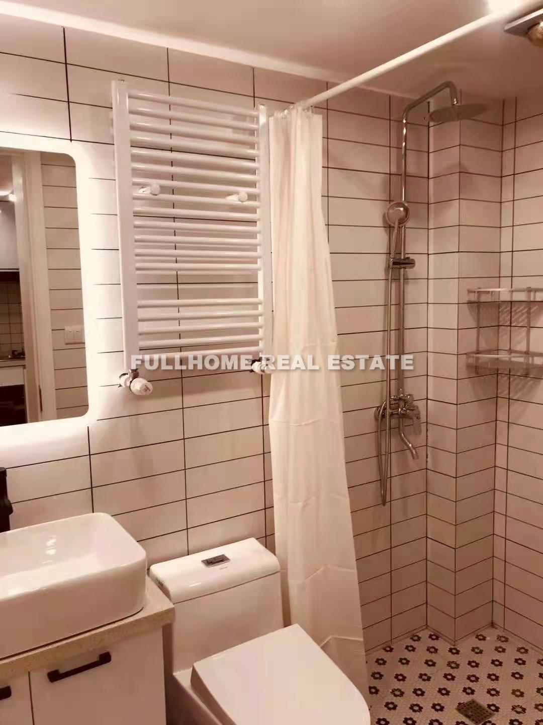Lane 1-100 Fenyang Road Old House - Interior view 8, Shanghai rental property