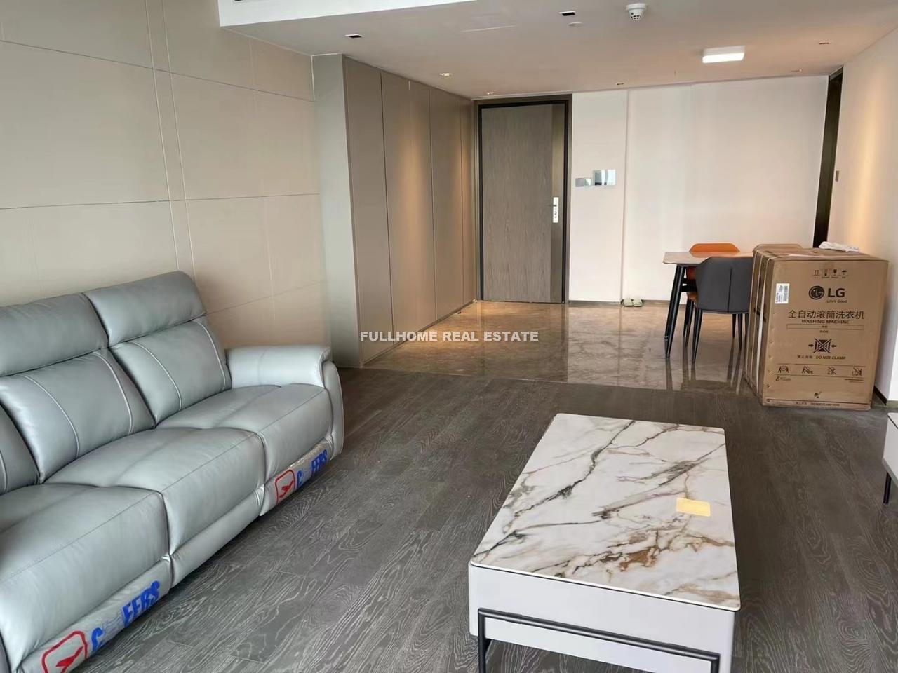 Peninsula Phase IV - 2 bedroom apartment in Shenzhen, 