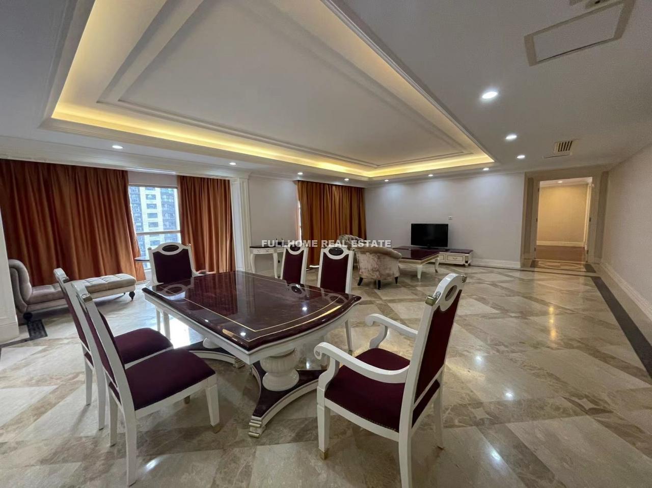 Chateau Edinburg - Interior view 2, Beijing rental property