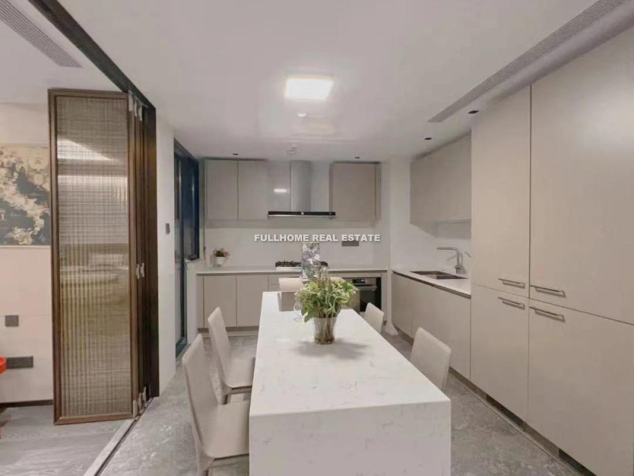 Peninsula Phase IV - Interior view 4, Shenzhen rental property