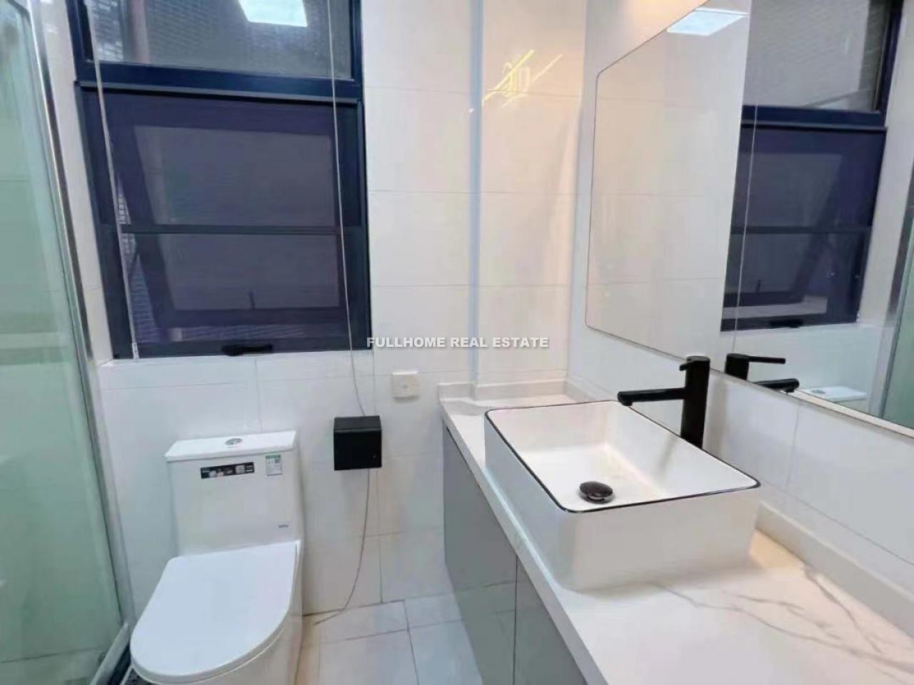 Peninsula Phase I - Interior view 8, Shenzhen rental property