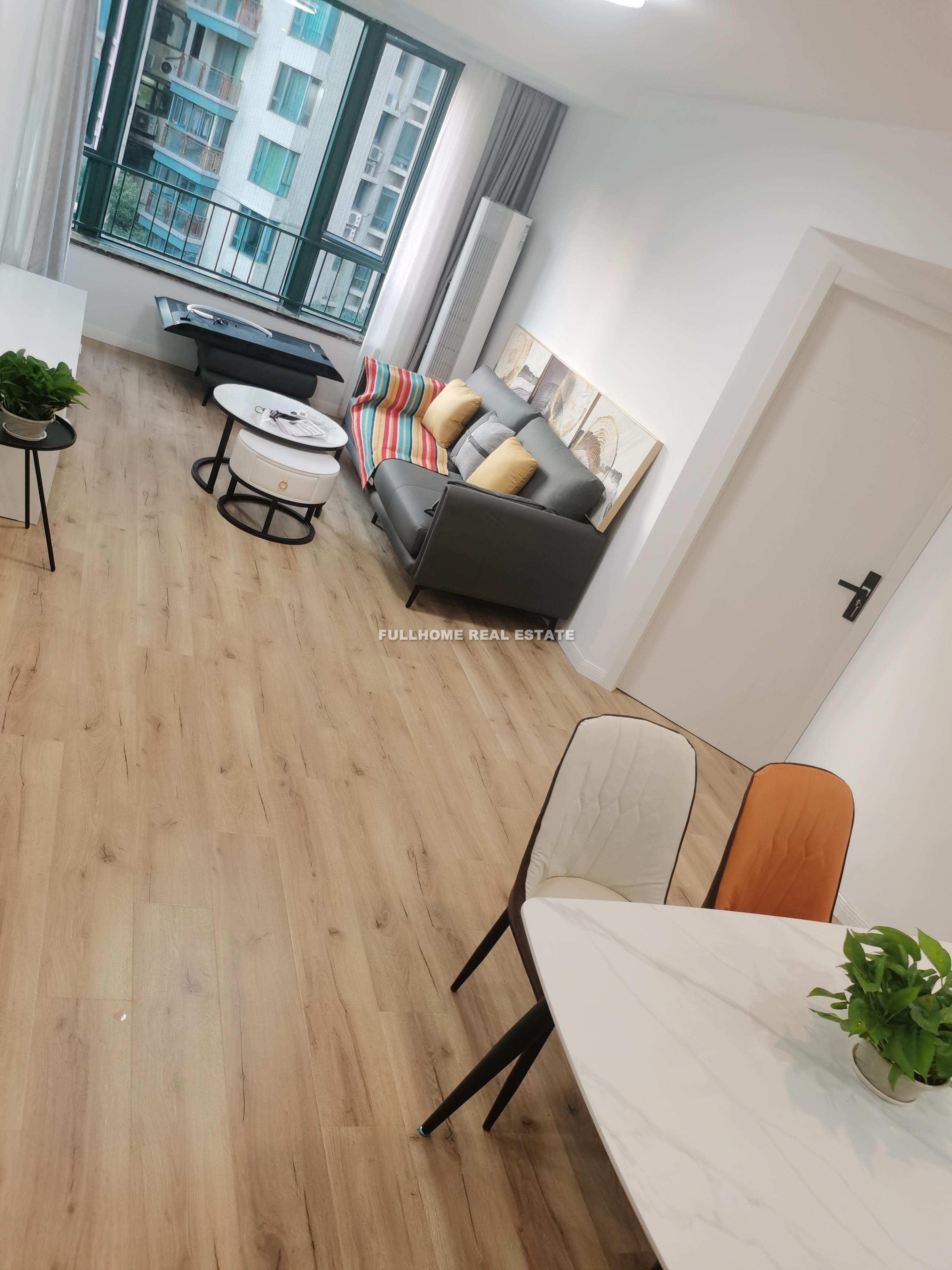 Oriental Manhattan - 2 bedroom apartment in Shanghai, Xujiahui, Downtown