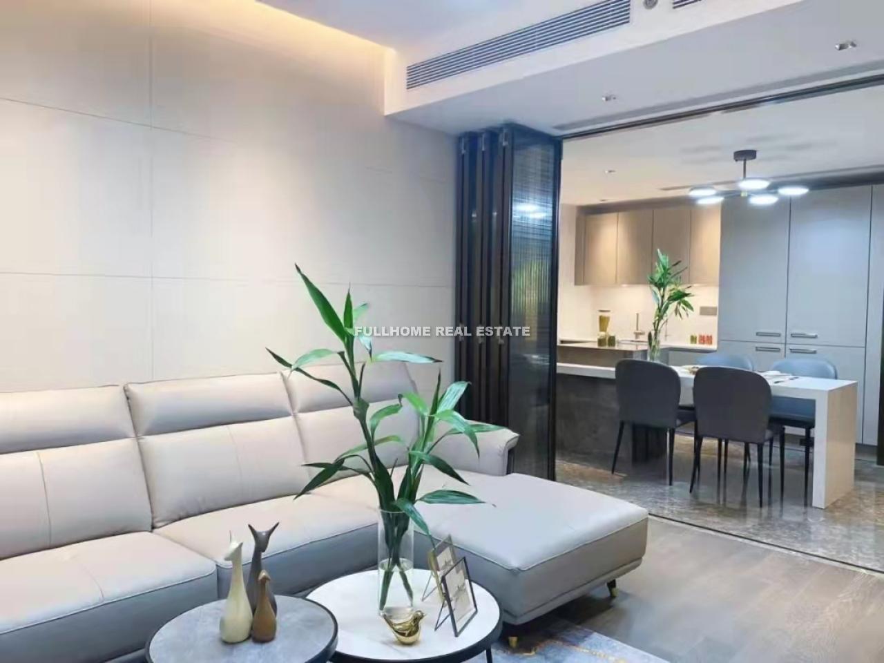 Peninsula Phase IV - 1 bedroom apartment in Shenzhen, 