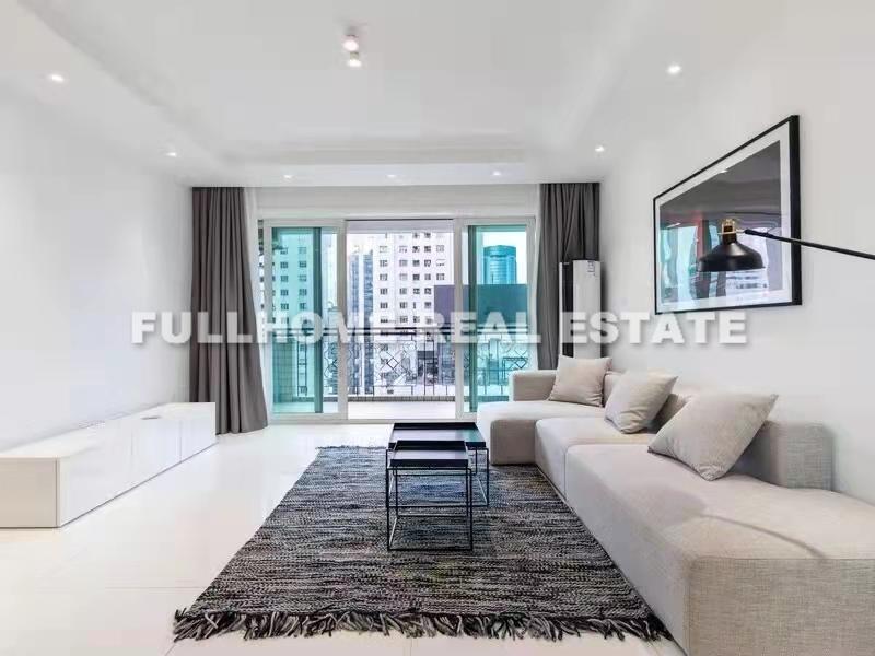 Jewel Garden - 3 bedroom apartment in Shanghai, Xujiahui, Downtown