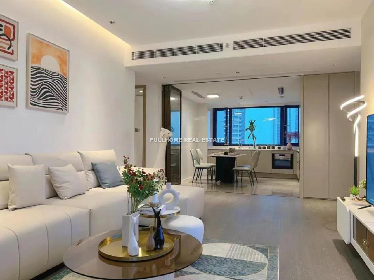Peninsula Phase IV - 2 bedroom apartment in Shenzhen, 
